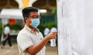 TP. Hồ Chí Minh: Tăng cường giám sát quán ăn xung quanh điểm thi tuyển sinh lớp 10