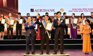 Agribank 9 lần liên tiếp được vinh danh tại Giải Sao Khuê