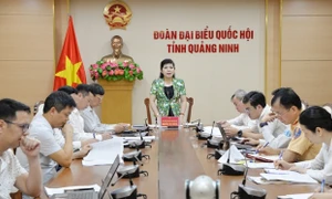 Đoàn ĐBQH tỉnh Quảng Ninh lấy ý kiến góp ý Dự thảo báo cáo giám sát về bảo đảm trật tự, an toàn giao thông