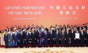 Tăng cường thông tin, tuyên truyền tích cực về những thành quả đổi mới và quan hệ hữu nghị Việt - Trung