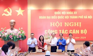 Bà Bùi Thị Minh Hoài được bầu làm Trưởng đoàn đại biểu Quốc hội thành phố Hà Nội