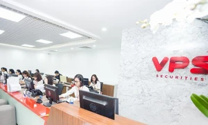 Hé lộ về doanh nghiệp hơn 1 năm tuổi hợp tác với Chứng khoán VPS lập ra mô hình đầu tư bất động sản chia nhỏ vừa bị “tuýt còi”