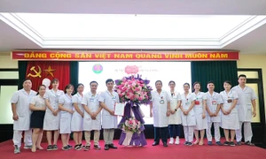 Bệnh viện Phổi Trung ương thành lập Khoa Ung bướu 3