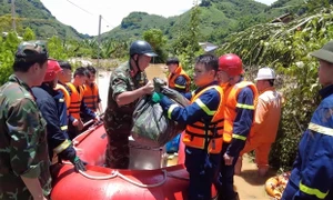 Sơn La di chuyển khẩn cấp hàng chục hộ dân khỏi vùng ngập