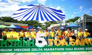 Hơn 10.000 vận động viên tham gia giải Marathon Quốc tế “Vietcombank Mekong Delta” tỉnh Hậu Giang năm 2024