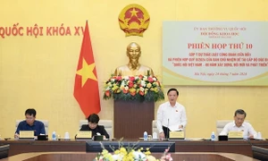 Phiên họp thứ 10 của Hội đồng khoa học của Ủy ban Thường vụ Quốc hội