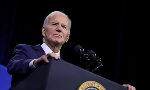 Tổng thống Biden được cho là đang "cân nhắc thấu đáo" khả năng rút lui