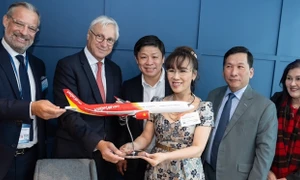 Vietjet và Airbus ký kết hợp đồng 20 tàu A330neo trị giá 7,4 tỷ USD tại Farnborough Airshow