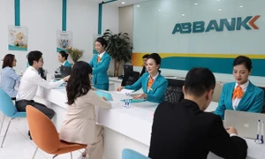 ABBANK hoàn thành kế hoạch 6 tháng đầu năm 2024, chú trọng nâng cao trải nghiệm khách hàng trên nền tảng số