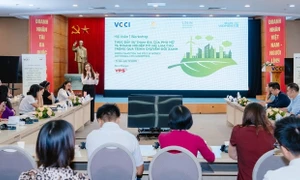 Tạo thế và lực cho doanh nghiệp nữ trong chuyển đổi xanh