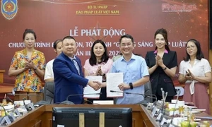 Phát động Chương trình bình chọn, tôn vinh "Gương sáng pháp luật' lần III, năm 2025"