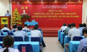 Nghiên cứu, học tập, quán triệt Nghị quyết Đại hội đại biểu toàn quốc lần thứ XIII của Đảng