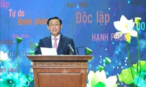 Chủ tịch Quốc hội Vương Đình Huệ dự Giao lưu toàn quốc các điển hình học tập và làm theo tư tưởng, đạo đức, phong cách Hồ Chí Minh