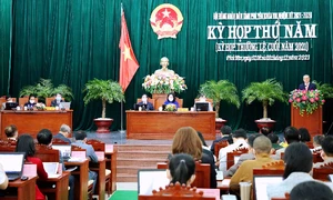 Phú Yên khai mạc Kỳ họp thứ 5, HĐND Khóa VIII