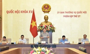 Bế mạc phiên họp thứ 27 Ủy ban Thường vụ Quốc hội