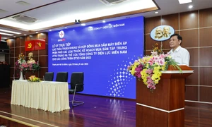 EVNSPC: Ký kết các Thỏa thuận khung và Hợp đồng mua sắm MBA phân phối cho các công trình đầu tư xây dựng năm 2023