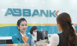 Thu nhập từ hoạt động dịch vụ của ABBANK tăng trưởng cao