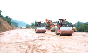 Thái Nguyên: Tăng cường nhân lực, đẩy nhanh tiến độ triển khai Dự án đường liên kết vùng