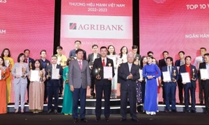 Agribank được vinh danh "Top 10 thương hiệu mạnh Việt Nam 2023"