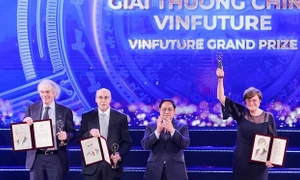 Chủ nhân Giải thưởng chính VinFuture tiếp tục được trao giải Nobel