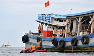 Kiên Giang: Ngăn chặn khai thác hải sản bất hợp pháp