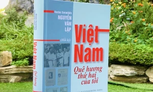 Giới thiệu cuốn sách “Việt Nam - Quê hương thứ hai của tôi” tại Hy Lạp