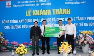 Quảng Bình: Khánh thành Nhà lớp học và chức năng của Trường Tiểu học số 2, thị xã Ba Đồn