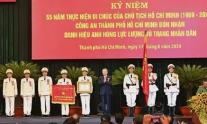 Công an TP. Hồ Chí Minh đón nhận danh hiệu Anh hùng Lực lượng vũ trang Nhân dân