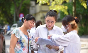 Hà Nội: Đề minh hoạ môn Toán vào 10 năm 2025, giảm yêu cầu tính toán và tăng cường yếu tố thực tế