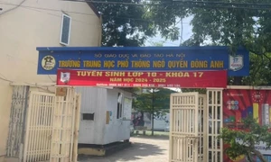 Sở GD-ĐT Hà Nội lên tiếng về vụ nữ học sinh lớp 12 bị nhà trường cho "dừng đào tạo"