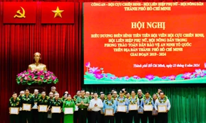 TP. Hồ Chí Minh: Biểu dương 160 điển hình tiên tiến trong phong trào bảo vệ an ninh Tổ quốc