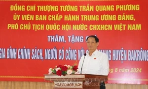 Phó Chủ tịch Quốc hội, Thượng tướng Trần Quang Phương tri ân người có công tại Quảng Trị