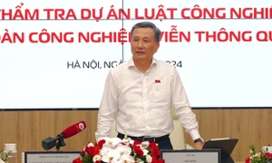 Đoàn khảo sát của Ủy ban Khoa học, Công nghệ và Môi trường làm việc với Viettel