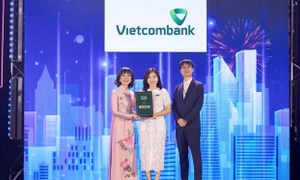 Vietcombank 8 năm liên tiếp là ngân hàng có môi trường làm việc tốt nhất Việt Nam