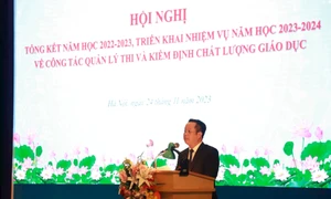 Tránh tình trạng xếp hàng nộp hồ sơ : Năm 2024, Hà Nội tuyển sinh bằng hình thức trực tuyến