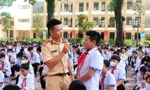 Hà Nội: Đẩy mạnh tuyên truyền an toàn giao thông trong học đường