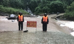 Quảng Bình: Triển khai “4 tại chỗ”, chủ động ứng phó với mưa lớn