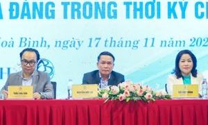 Báo chí với công tác bảo vệ nền tảng tư tưởng của Đảng trong thời kỳ chuyển đổi số