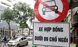 Hà Nội khôi phục biển cấm xe taxi trên 10 tuyến đường