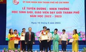 TP. Hồ Chí Minh tuyên dương học sinh, giáo viên giỏi