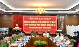 Ban Thường vụ Đảng ủy Công an Trung ương làm việc với Tỉnh ủy Lạng Sơn