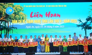 Khai mạc Liên hoan Dân ca ví, giặm Nghệ Tĩnh lần thứ V- năm 2023