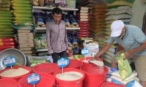 TP. Hồ Chí Minh tăng cường quản lý, điều hành giá mặt hàng thiết yếu