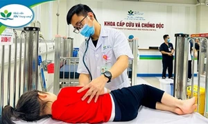 Nhiều trẻ ngộ độc vì uống nhầm hóa chất đang được bán tràn lan trên mạng