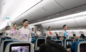 Vietnam Airlines lan tỏa thông điệp bình đẳng giới trên các chuyến bay ngày Quốc tế phụ nữ 8.3