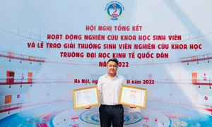 "Bí kíp" của Thủ khoa Trường Đại học Kinh tế Quốc dân đạt điểm GPA tuyệt đối