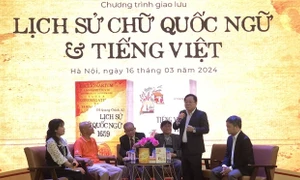 Tôn vinh và làm giàu thêm tiếng Việt