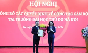 Tiến sĩ Đỗ Hồng Cường làm Hiệu trưởng Trường Đại học Thủ đô Hà Nội