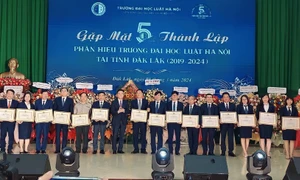 Phân hiệu Trường Đại học Luật Hà Nội tại tỉnh Đắk Lắk kỷ niệm 5 năm thành lập