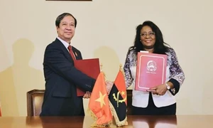 Tăng số lượng chuyên gia giáo dục Việt Nam sang làm việc tại Angola